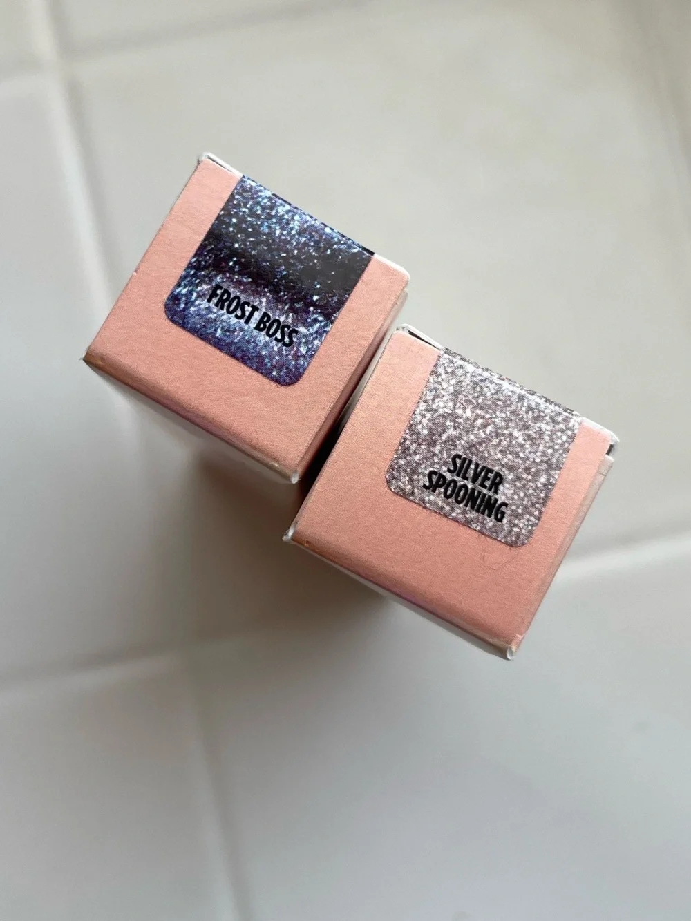Urban Decay Glaze-On Shadow - Frost Boss & Silver Spooning